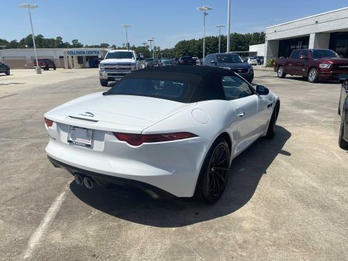 2017 Jaguar F-TYPE Premium