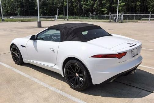 2017 Jaguar F-TYPE Premium