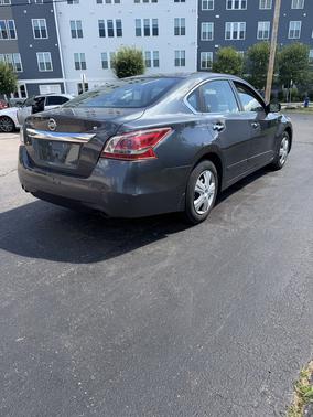 Gray 2013 Nissan Altima 2.5 S