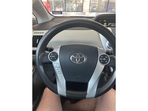 2012 Toyota Prius v Five