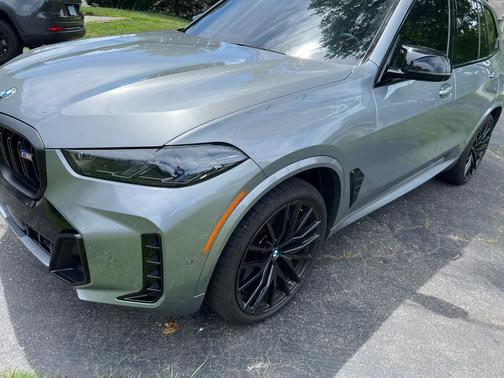 Gray 2025 BMW X5 M60i