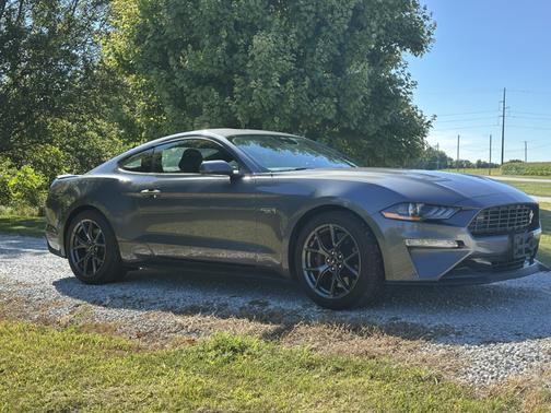 2021 Ford Mustang EcoBoost