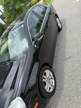 Black 2010 Volkswagen Jetta TDI