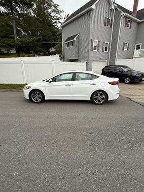 2017 Hyundai ELANTRA Limited