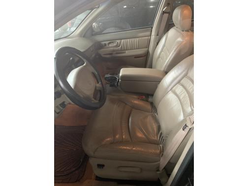 Photo 5 of 7 of 1999 Buick Century Limited