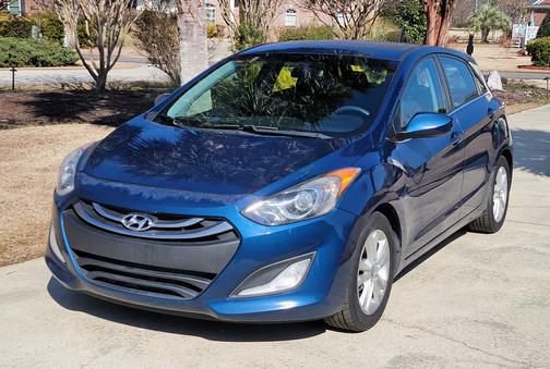 2014 Hyundai Elantra GT Base