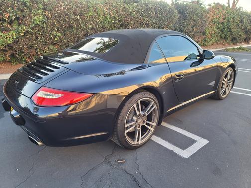 2012 Porsche 911 911 Carrera Black Edition