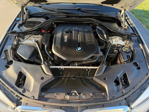 White 2018 BMW 540 i xDrive