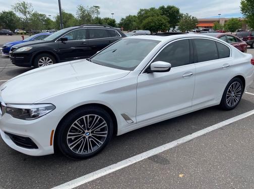 White 2018 BMW 540 i xDrive