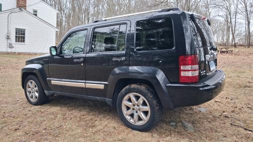 Black 2009 Jeep Liberty Limited Edition