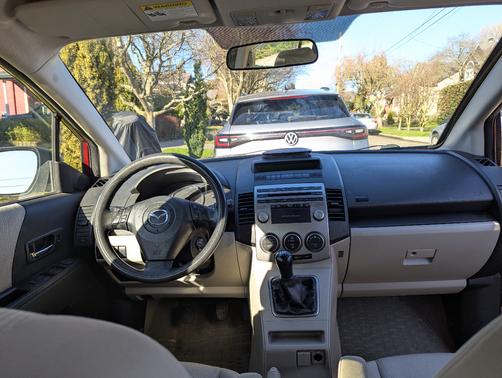 2009 Mazda Mazda5 Sport