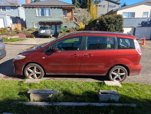 2009 Mazda Mazda5 Sport