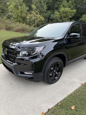 Black 2025 Honda Ridgeline Black Edition
