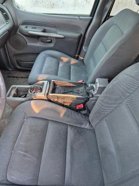 2001 Ford Explorer Sport Trac Base