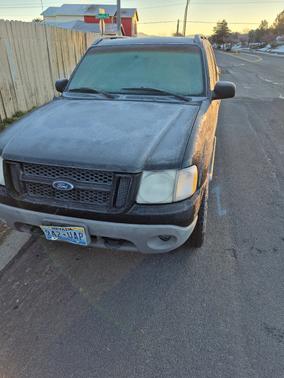 2001 Ford Explorer Sport Trac Base