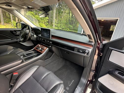 2023 Lincoln Aviator Reserve AWD