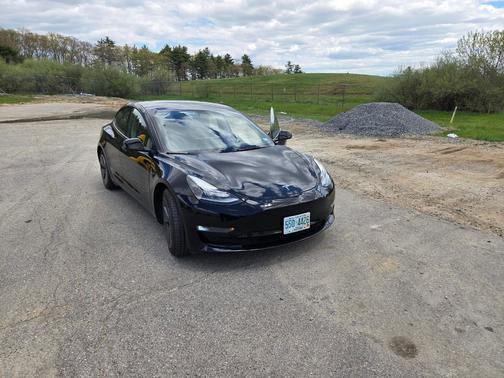 Black 2022 Tesla Model 3 Long Range