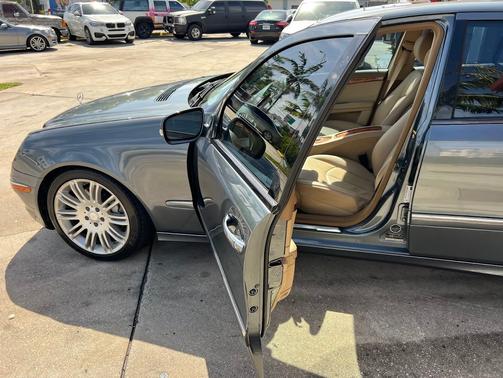 Gray 2008 Mercedes-Benz E-Class E 350