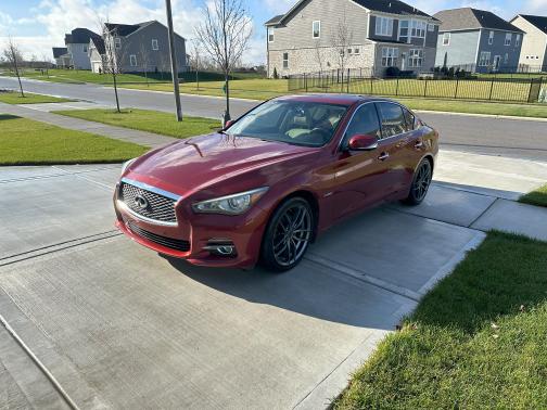 2014 INFINITI Q50 Hybrid Premium
