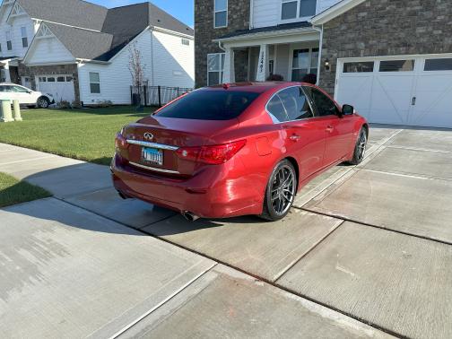 2014 INFINITI Q50 Hybrid Premium