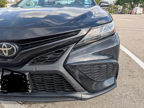 Black 2021 Toyota Camry SE