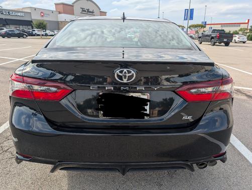 Black 2021 Toyota Camry SE