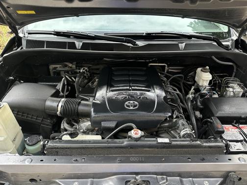 2018 Toyota Sequoia Platinum