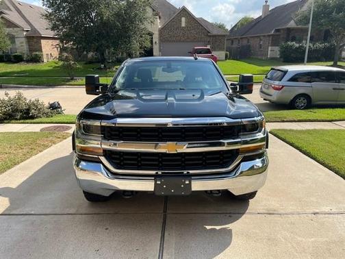 Black 2018 Chevrolet Silverado 1500 1LT
