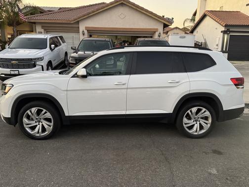 2021 Volkswagen Atlas 3.6L SE w/Technology