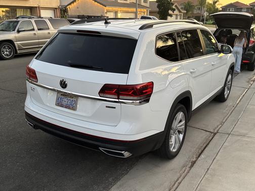 2021 Volkswagen Atlas 3.6L SE w/Technology