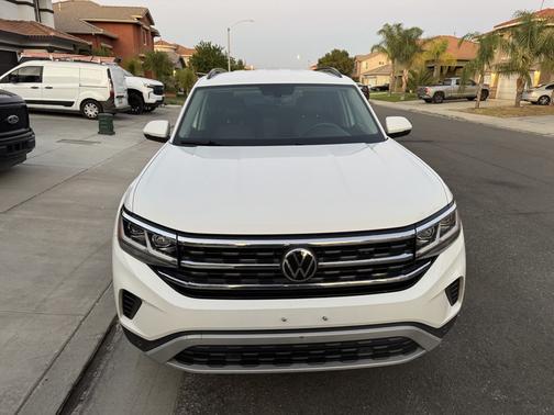 2021 Volkswagen Atlas 3.6L SE w/Technology