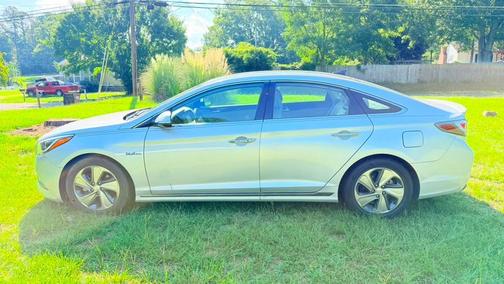 Silver 2017 Hyundai SONATA Hybrid Limited