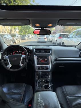 White 2015 GMC Acadia SLT-1