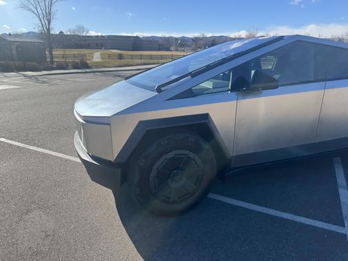 2024 Tesla Cybertruck AWD
