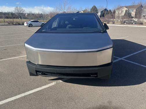2024 Tesla Cybertruck AWD