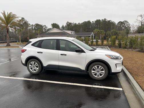 2020 Ford Escape S