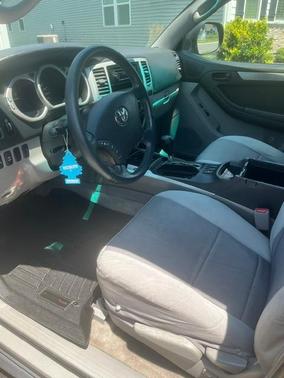 Gray 2004 Toyota 4Runner SR5 V8