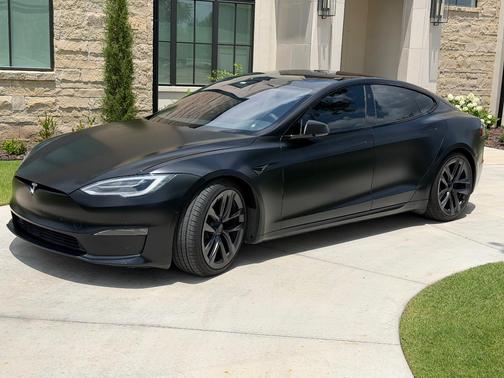Black 2021 Tesla Model S Long Range