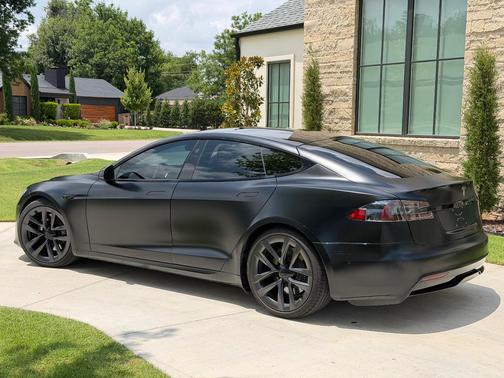 Black 2021 Tesla Model S Long Range