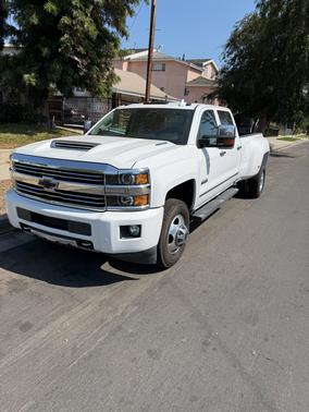 White 2017 Chevrolet Silverado 3500 High Country