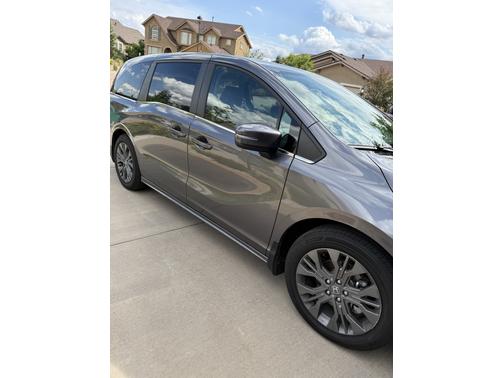 2025 Honda Odyssey Touring