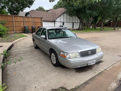 2004 Mercury Grand Marquis LS