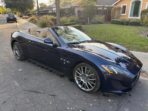 Blue 2016 Maserati GranTurismo Sport