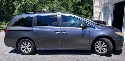 Gray 2016 Honda Odyssey EX-L