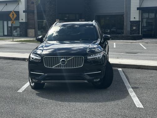 2019 Volvo XC90 T6 Inscription
