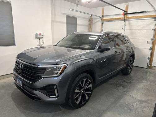 2025 Volkswagen Atlas Cross Sport 2.0T SEL Premium R-Line 4MOTION