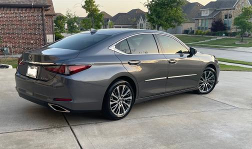 2021 Lexus ES 350 Base
