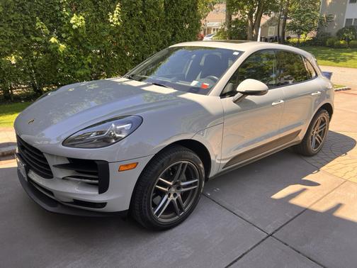 2020 Porsche Macan S