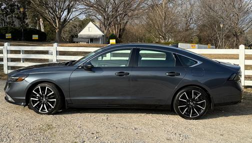 2023 Honda Accord Hybrid Touring