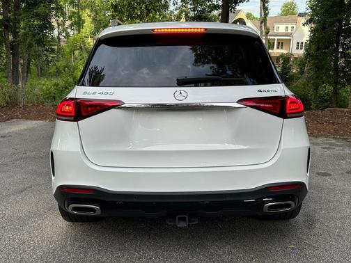 White 2021 Mercedes-Benz GLE 450 4MATIC